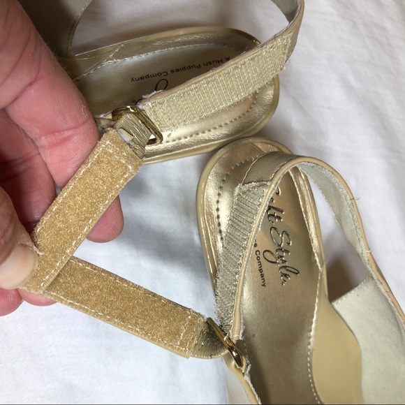 Soft Style Dagmar Tan Slingback Pump - Picture 11 of 12